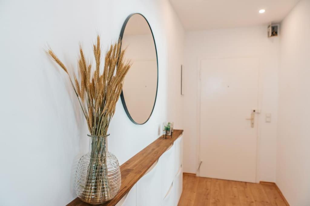 Bright & Grey - Netflix - City - Wifi - 4 Person Essen Bagian luar foto