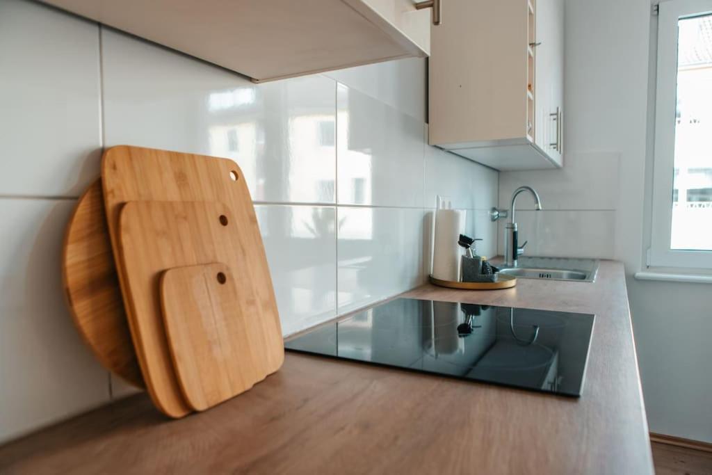Bright & Grey - Netflix - City - Wifi - 4 Person Essen Bagian luar foto