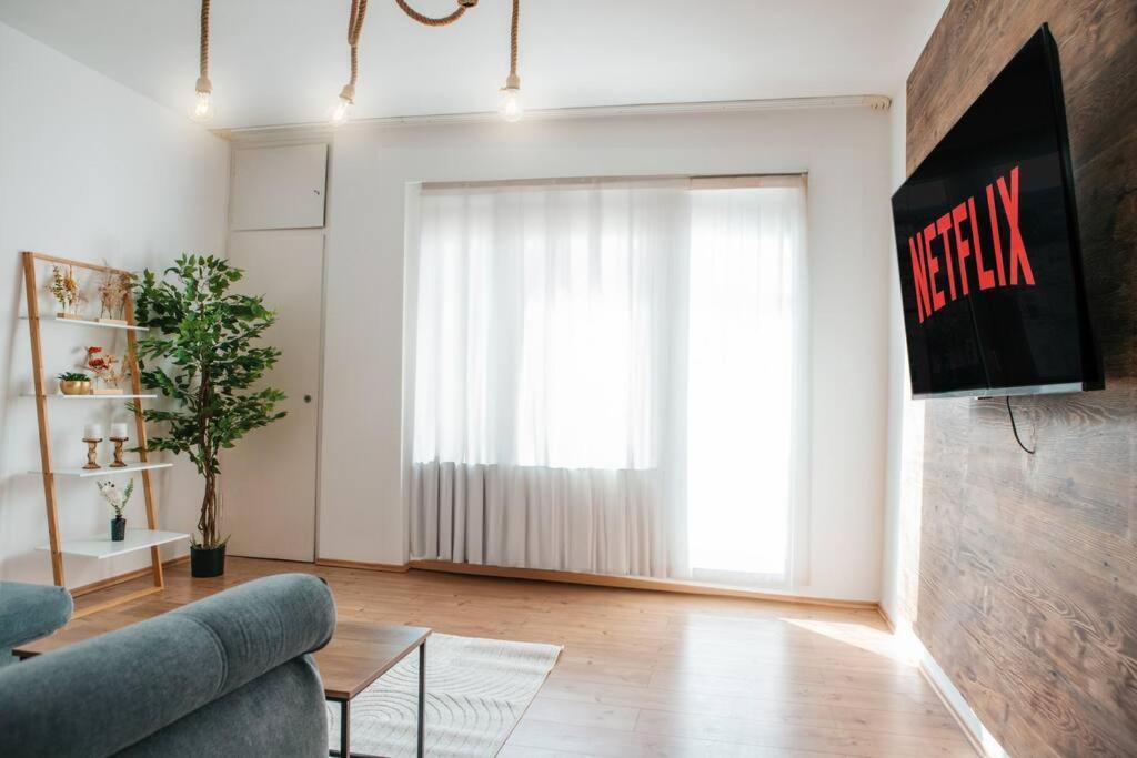 Bright & Grey - Netflix - City - Wifi - 4 Person Essen Bagian luar foto