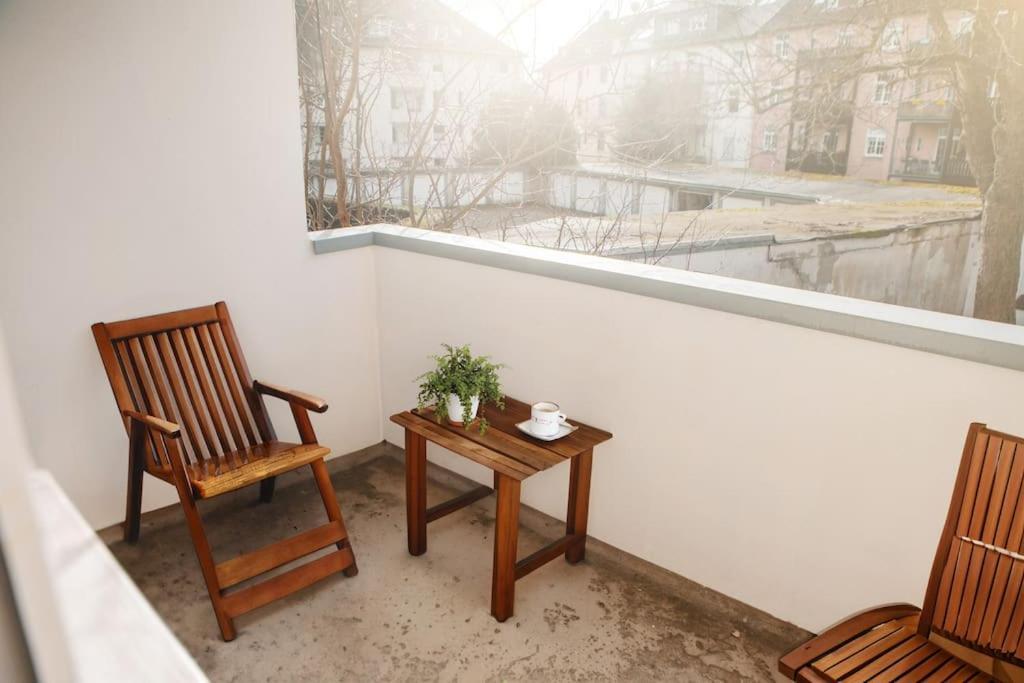 Bright & Grey - Netflix - City - Wifi - 4 Person Essen Bagian luar foto
