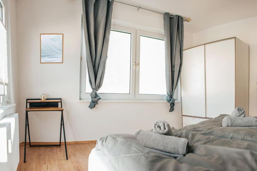 Bright & Grey - Netflix - City - Wifi - 4 Person Essen Bagian luar foto
